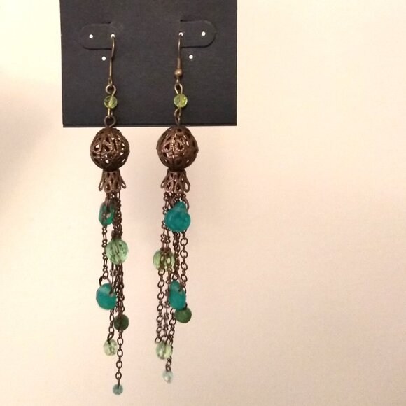 Vintage Teal Blue Beads Brass Dangle Drop Earrings Timeless VTG Jewelry - Picture 2 of 6